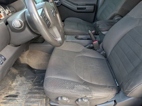 Used 2011 Nissan Xterra PRO-4X AWD/4WD image 8