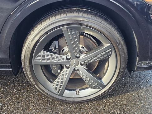 Certified 2025 Genesis GV70 3.5T Sport w/ Sport Prestige Package image 31