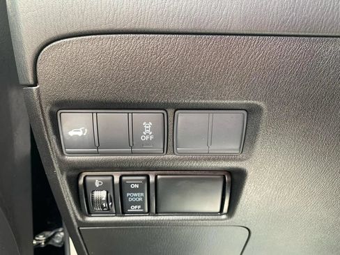 Used 2017 Nissan Armada SV w/ Driver Package RWD image 21