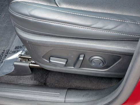 Used 2022 Kia Sorento S w/ Panoramic Sunroof Package FWD image 22
