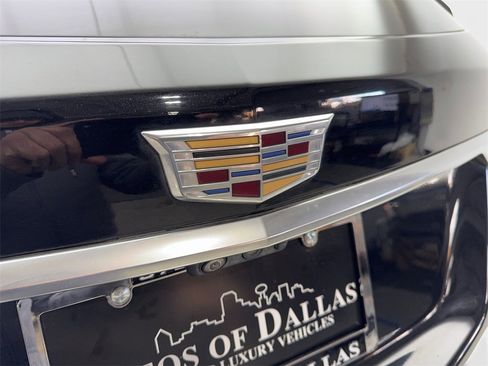 Used 2021 Cadillac XT5 Premium Luxury image 21