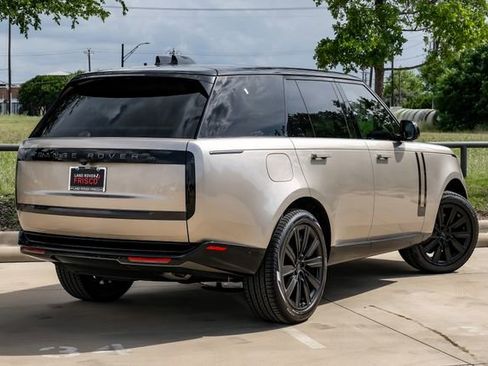 New 2026 Land Rover Range Rover SE AWD/4WD image 10