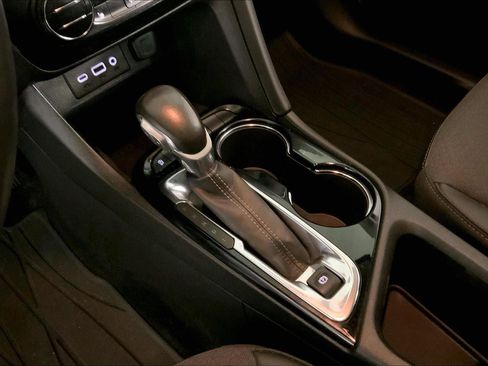 Used 2023 Buick Encore GX Select w/ Experience Buick Package image 17