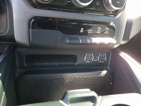 Used 2021 RAM 1500 Big Horn AWD/4WD image 24