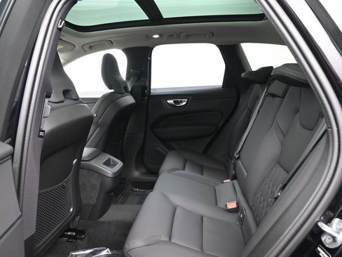 New 2026 Volvo XC60 B5 Plus w/ Protection Package Premier AWD/4WD image 25
