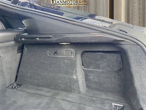 Used 2023 BMW X6 xDrive40i w/ M Sport Package image 28