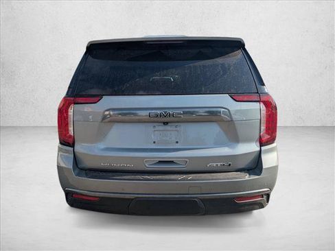 Used 2024 GMC Yukon AT4 w/ Technology Package AWD/4WD image 6