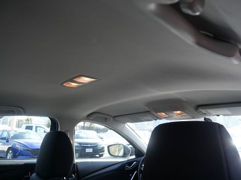 Used 2017 MAZDA MAZDA6 Sport image 23