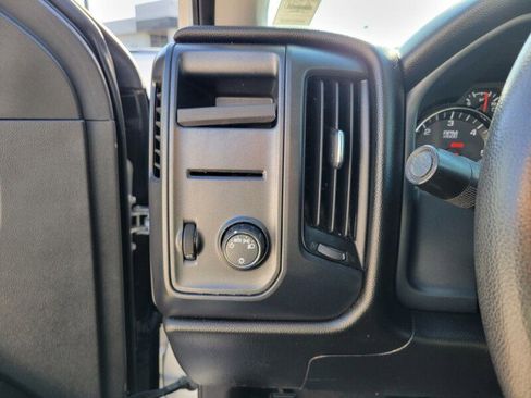 Used 2018 Chevrolet Silverado 1500 Custom w/ Texas Edition image 17