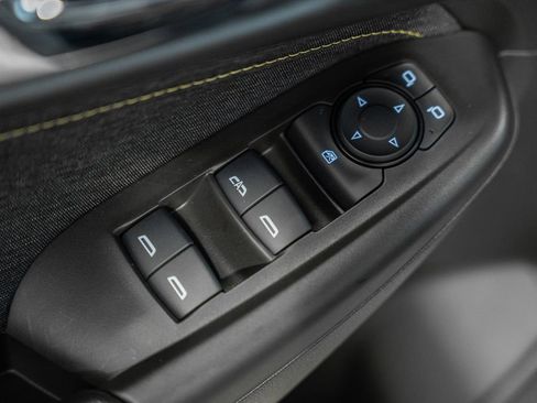 Used 2025 Chevrolet TrailBlazer ACTIV FWD image 40