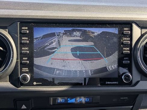 Used 2022 Toyota Tacoma TRD Off-Road w/ Technology Package RWD image 29