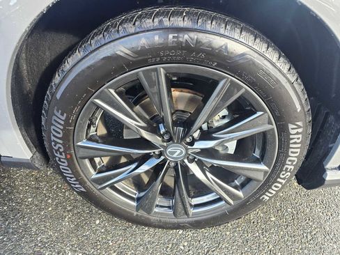 Certified 2026 Lexus RX 350h w/ Convenience Package image 9