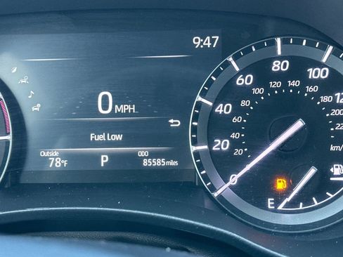 Certified 2021 Toyota Highlander Platinum AWD/4WD image 26