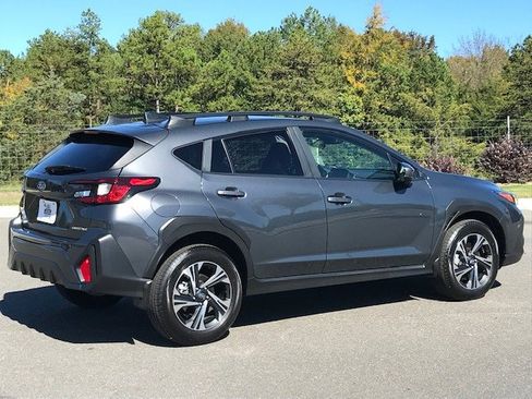 Certified 2024 Subaru Crosstrek 2.0i Premium image 4