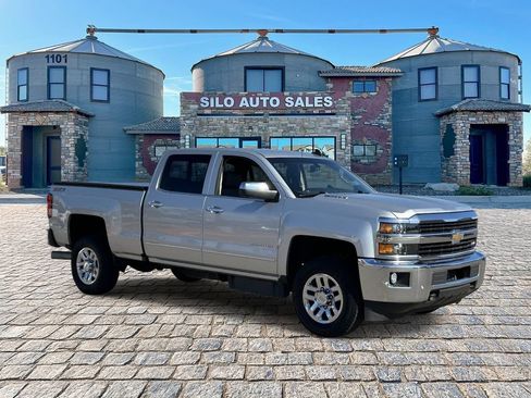 Used 2016 Chevrolet Silverado 2500 LTZ w/ Duramax Plus Package AWD/4WD image 7