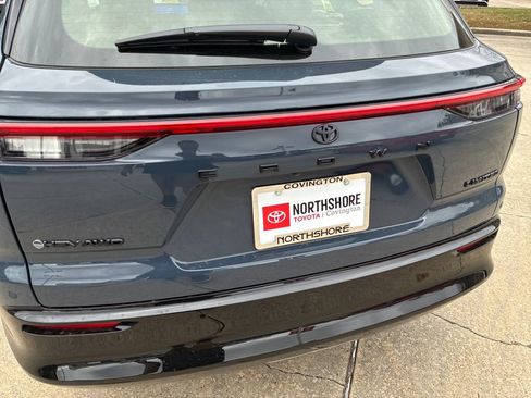 New 2026 Toyota Crown Signia image 6