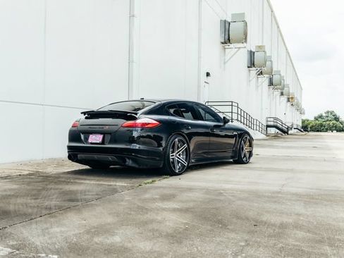 Used 2011 Porsche Panamera Turbo AWD/4WD image 17