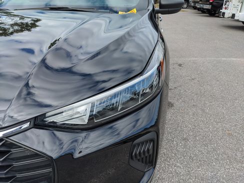 Used 2024 Ford Escape ST-Line w/ Tech Pack #1 image 11