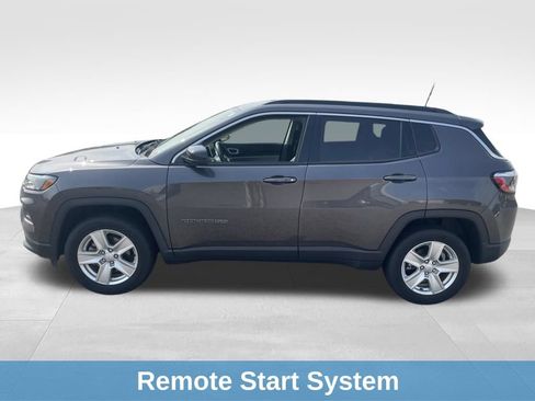 Used 2022 Jeep Compass Latitude w/ Convenience Group AWD/4WD image 13