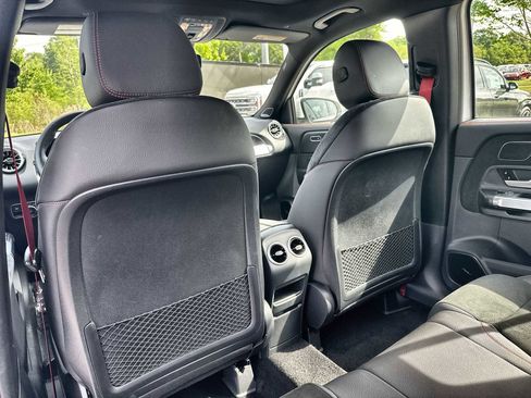 Used 2026 Mercedes-Benz GLB 35 AMG 4MATIC image 18