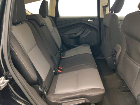 Used 2018 Ford Escape SE FWD image 19