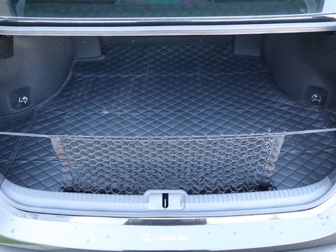 Used 2019 Lexus ES 350 Luxury w/ Premium Package image 34