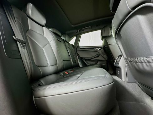 New 2026 Porsche Macan image 28