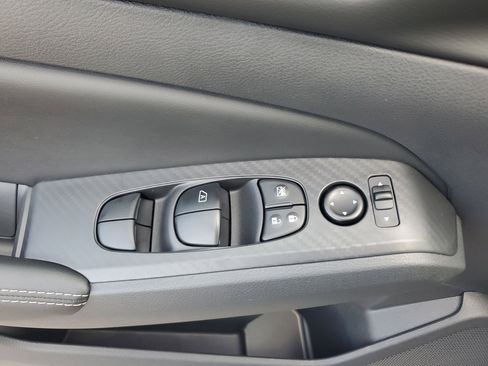 New 2025 Nissan Altima 2.5 SV w/ SV Premium Package image 18