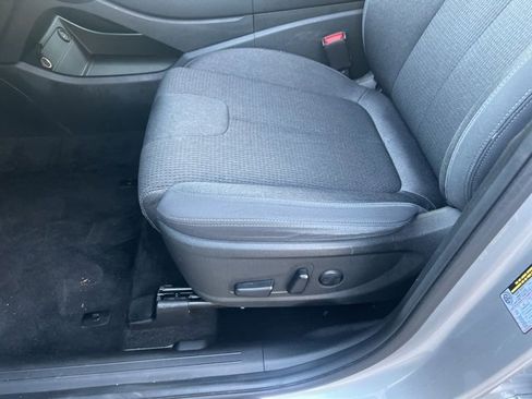 Used 2023 Hyundai Santa Fe SEL image 12