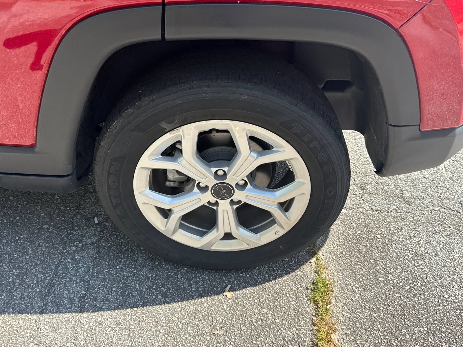 Used 2025 Jeep Compass Latitude AWD/4WD image 19