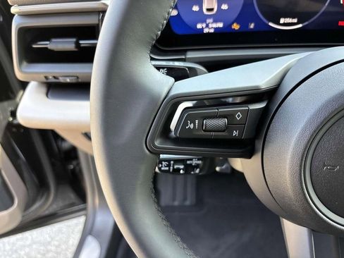 Used 2025 Porsche Macan Electric image 27