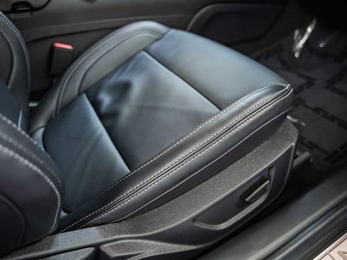 Certified 2025 Ford Mustang Premium image 35