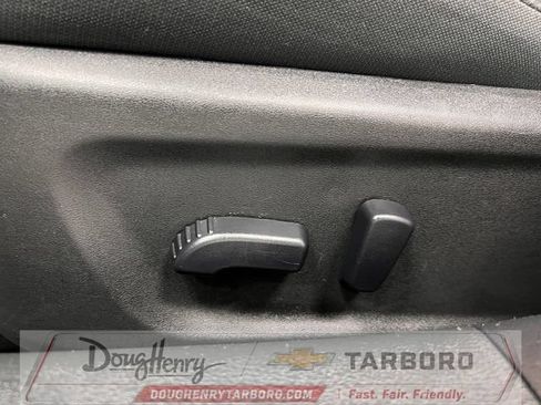 Used 2025 Nissan Altima 2.5 SV FWD image 29