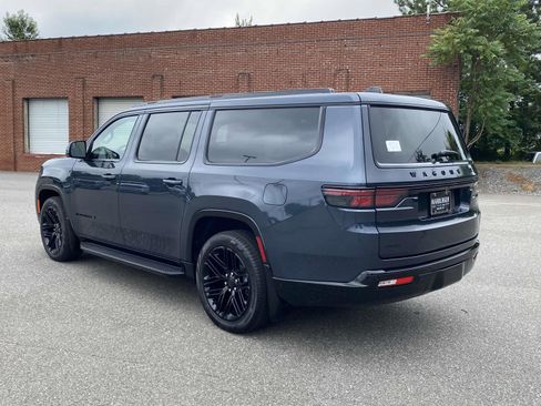 New 2025 Jeep Wagoneer L Series II w/ Convenience Group I image 6