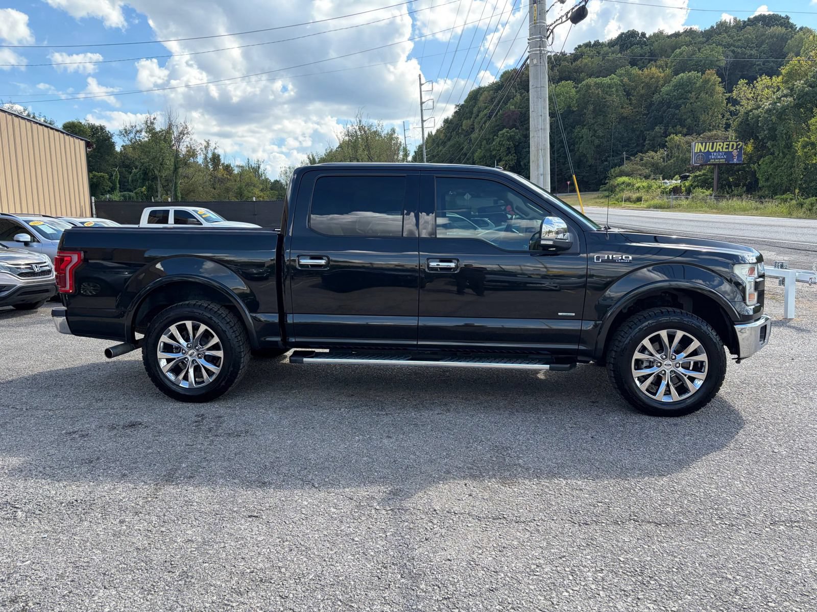 Used 2015 Ford F150 Lariat w/ Equipment Group 502A Luxury RWD image 4
