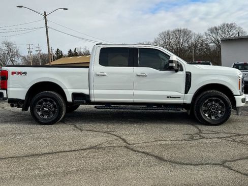 Used 2023 Ford F250 Lariat w/ Lariat Ultimate Package image 2