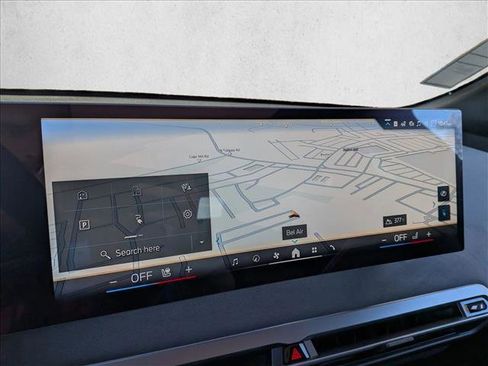 New 2026 BMW iX xDrive60 image 11