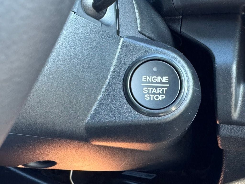 New 2024 Ford Ranger Lariat RWD image 6