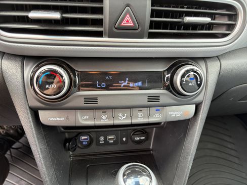 Used 2020 Hyundai Kona Ultimate AWD/4WD image 29