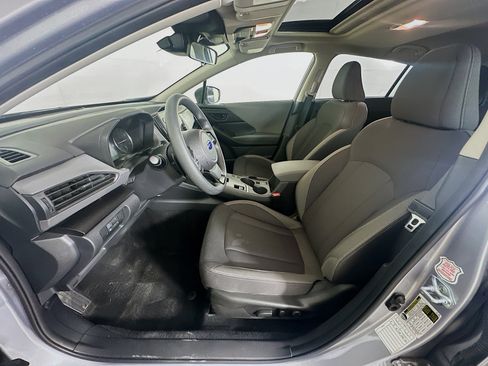 Used 2025 Subaru Crosstrek 2.5i Premium AWD/4WD image 13
