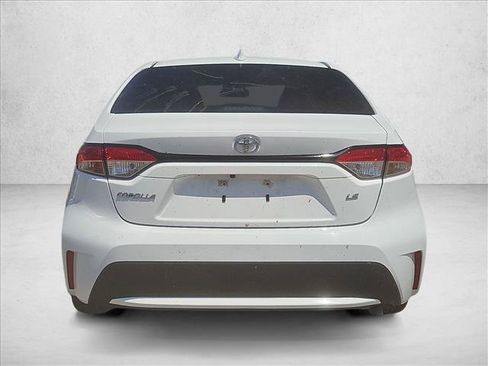 Used 2022 Toyota Corolla LE FWD image 7