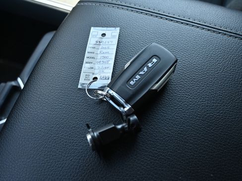 Used 2025 RAM 1500 Big Horn image 37