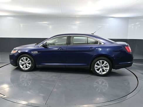 Used 2011 Ford Taurus SEL w/ 201A Rapid Spec Order Code image 9