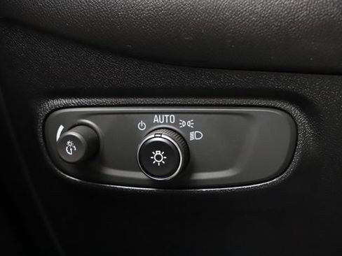 Used 2022 RAM 1500 Big Horn AWD/4WD image 37
