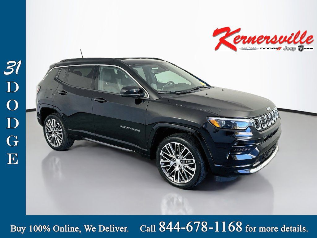 Used 2023 Jeep Compass Limited w/ Elite Group AWD/4WD image 1