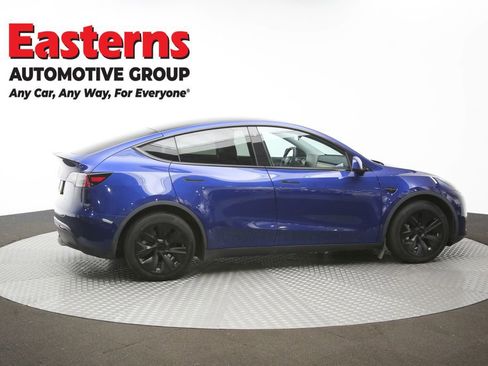 Used 2020 Tesla Model Y Long Range image 40