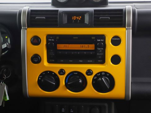 Used 2008 Toyota FJ Cruiser 4WD image 15