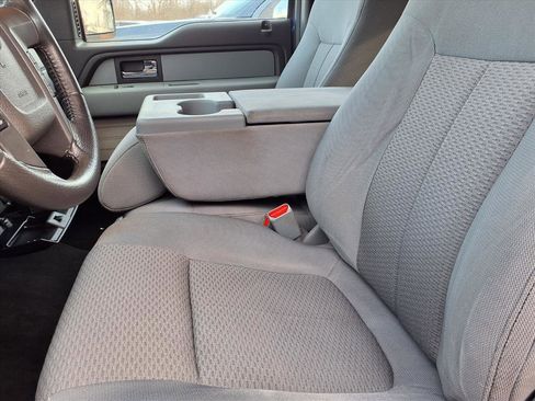 Used 2013 Ford F150 XLT w/ Luxury Equipment Group image 3