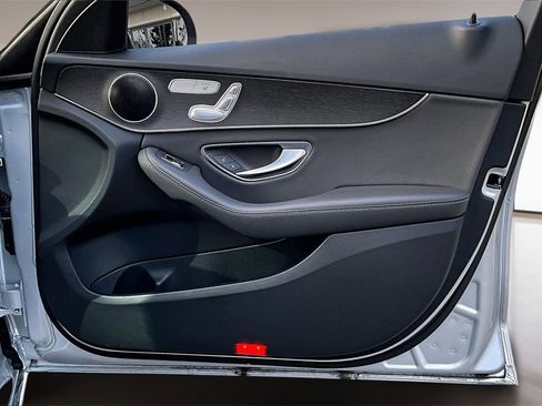 Used 2020 Mercedes-Benz C 300 Sedan image 26