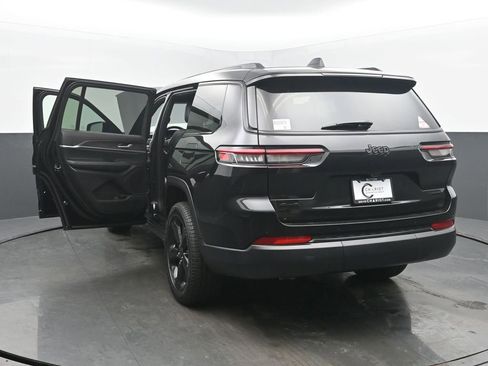 New 2025 Jeep Grand Cherokee L Limited image 57